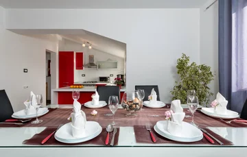 3-Bedroom Apartment with Private Pool in Svetvinčenat