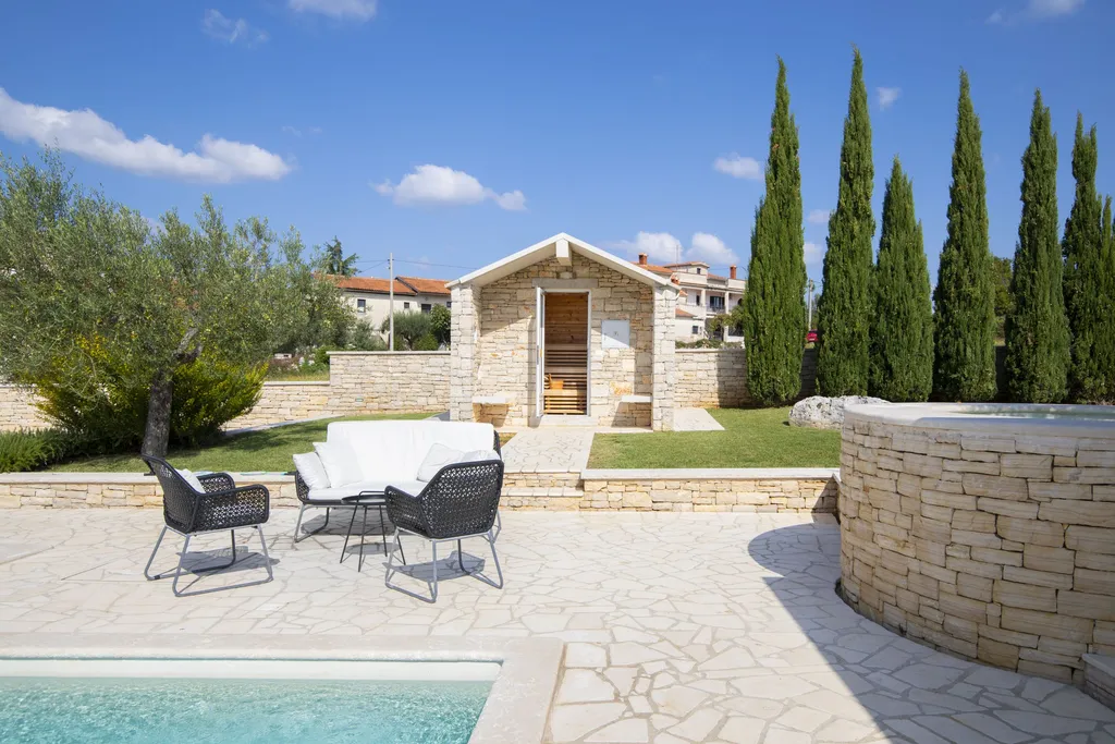 Rovinjsko Selo Villa for Up to 8 Guests