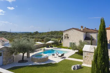 Rovinjsko Selo Villa for Up to 8 Guests