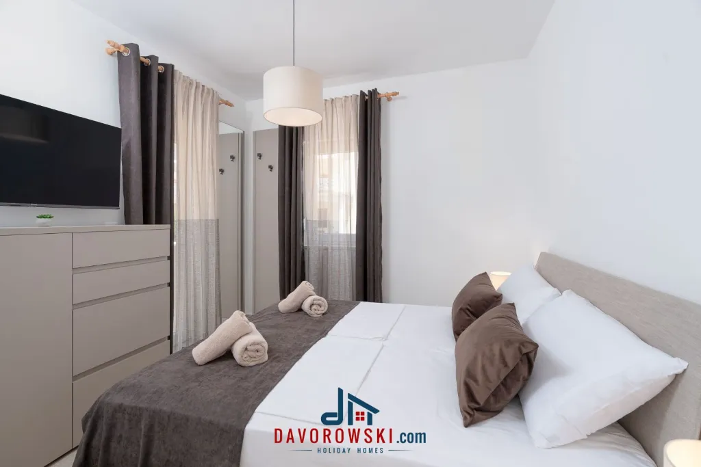 Apartment in Novalja for Up to 4 Guests