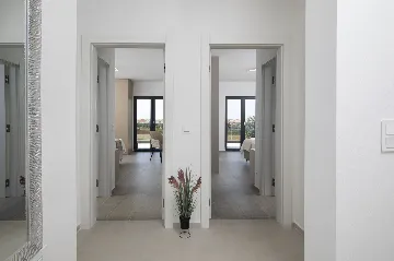 Villa with Private Pool for 8 Guests in Pula