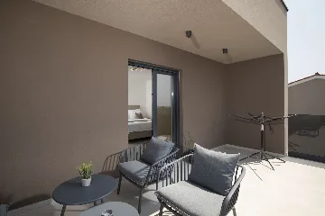 Villa with Private Pool for 8 Guests in Pula