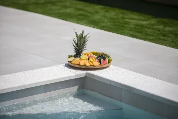 Villa with Private Pool for 8 Guests in Pula