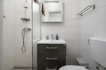 Medulin Villa for 12 Guests with Pool and Hot Tub