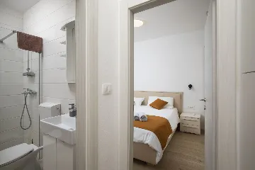 Medulin Villa for 12 Guests with Pool and Hot Tub