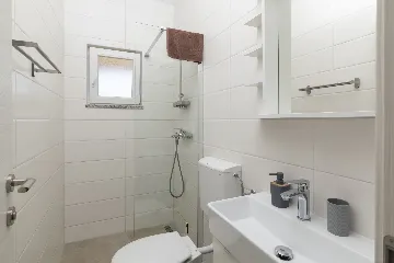 Medulin Villa for 12 Guests with Pool and Hot Tub