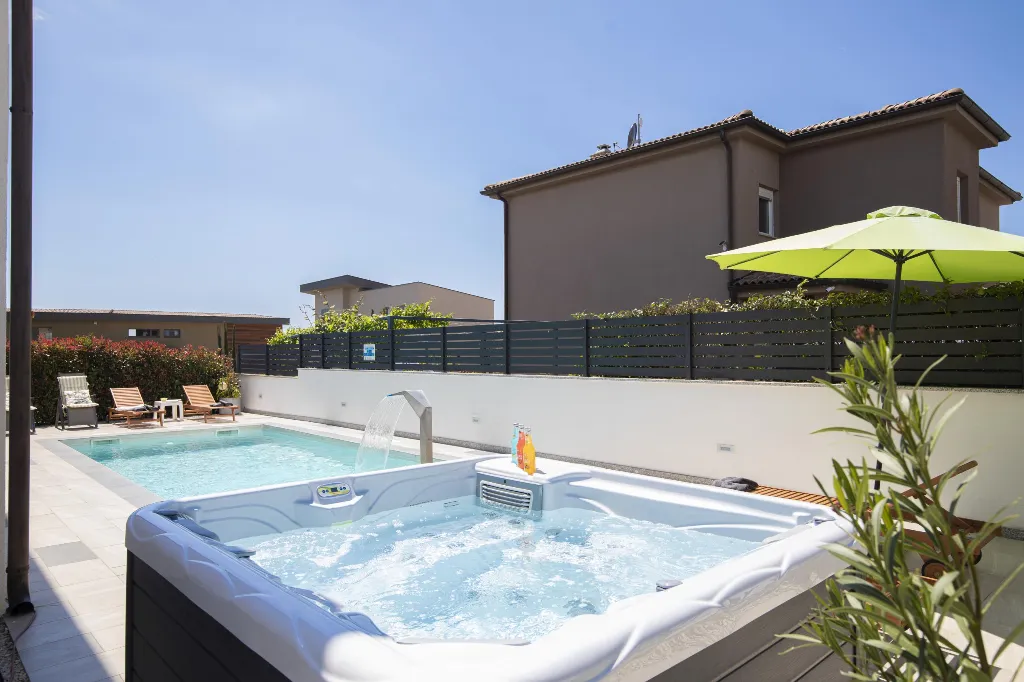4-Bedroom Villa with Pool in Vodnjan