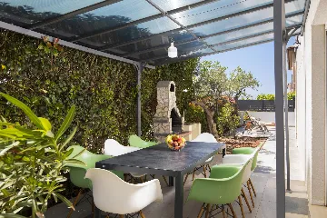 4-Bedroom Villa with Pool in Vodnjan