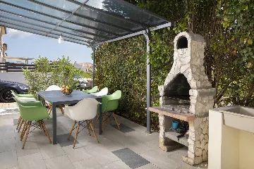 4-Bedroom Villa with Pool in Vodnjan