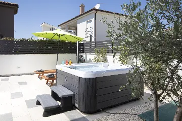 4-Bedroom Villa with Pool in Vodnjan