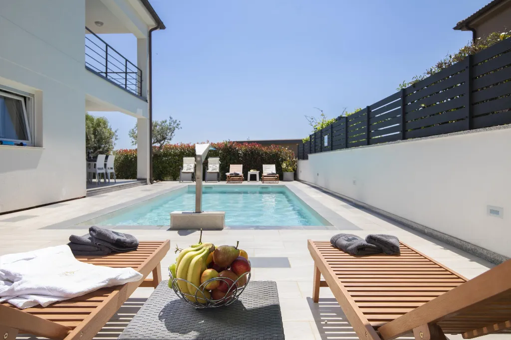 4-Bedroom Villa with Pool in Vodnjan