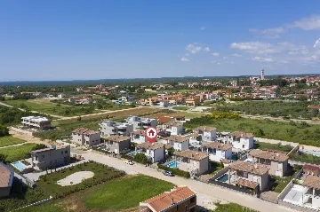 4-Bedroom Villa with Pool in Vodnjan