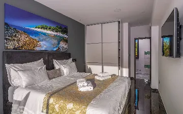 Sea-View Villa in Premantura for Up to 10 Guests