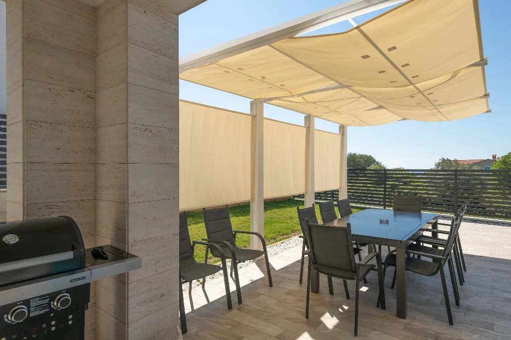 Sea-View Villa in Premantura for Up to 10 Guests