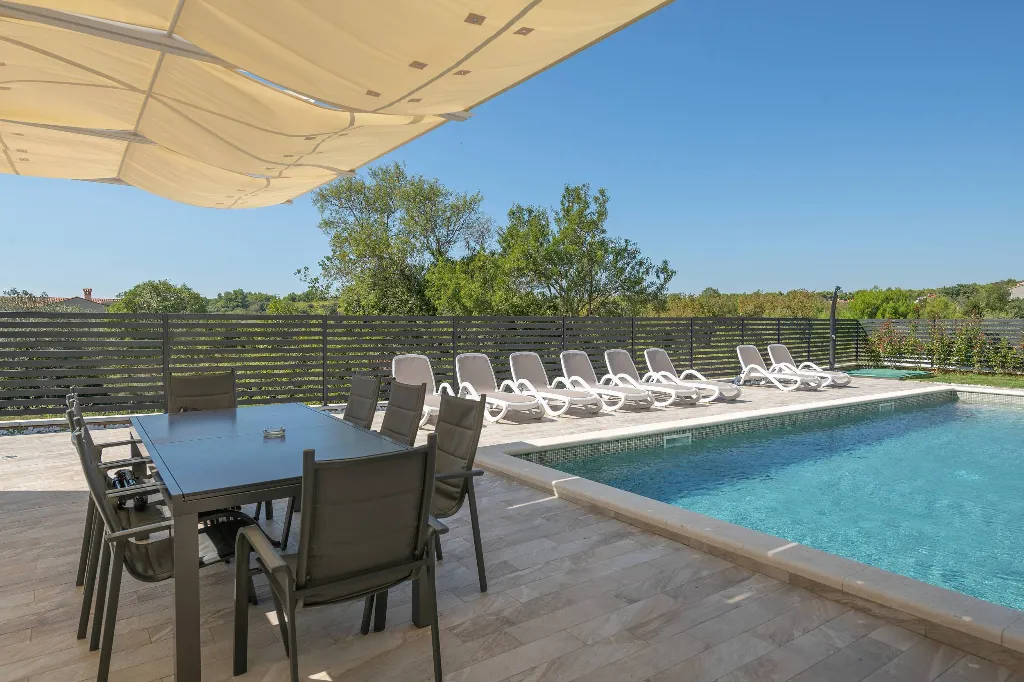 Sea-View Villa in Premantura for Up to 10 Guests