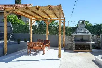 Glavica Villa with Private Pool for up to 6 Guests