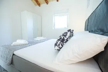 Glavica Villa with Private Pool for up to 6 Guests