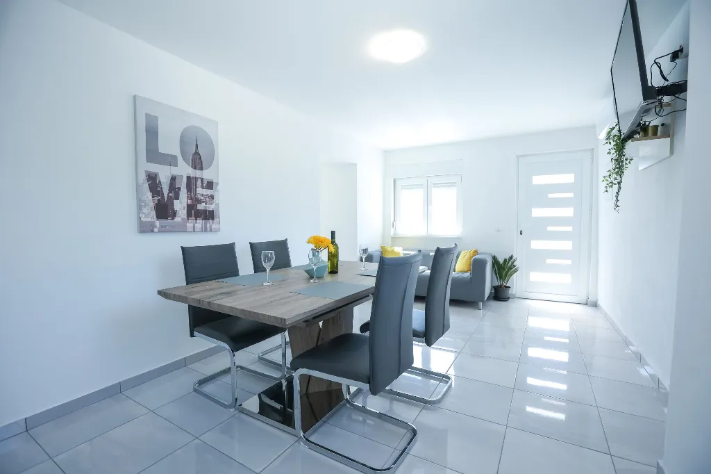Glavica Villa with Private Pool for up to 6 Guests