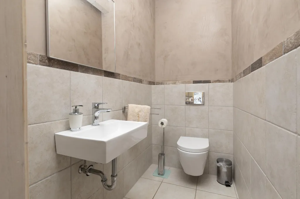 Ližnjan 5-Bedroom Villa for 12 Guests