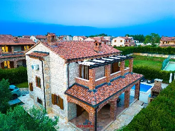 4-Bedroom Villa in Butkovići for Up to 9
