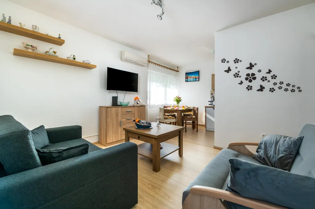 Apartment in Pula for Up to 6 Guests