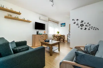 Apartment in Pula for Up to 6 Guests