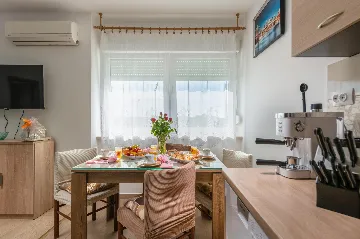 Apartment in Pula for Up to 6 Guests