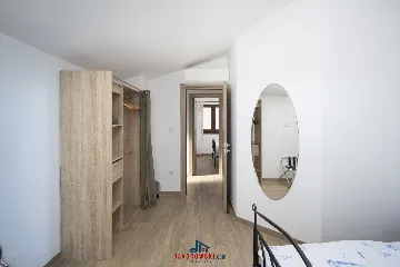 Villa in Vintijan with Private Pool for 6