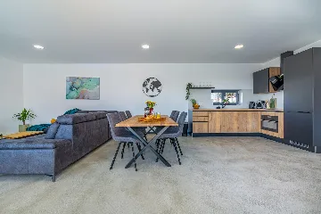 2-Bedroom Villa with Pool in Pula (Sleeps 5)