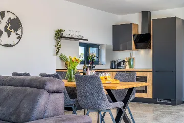 2-Bedroom Villa with Pool in Pula (Sleeps 5)