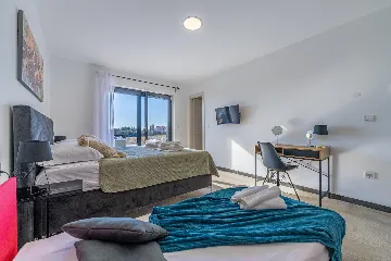 2-Bedroom Villa with Pool in Pula (Sleeps 5)