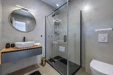 2-Bedroom Villa with Pool in Pula (Sleeps 5)