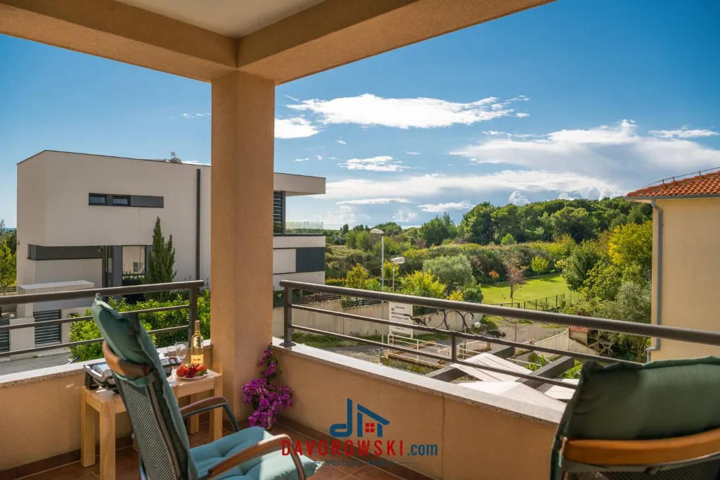 3-Bedroom Apartment with Sea View in Premantura