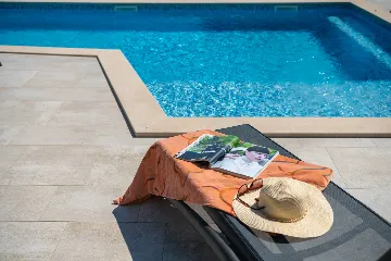 Villa in Premantura with Hydromassage Pool