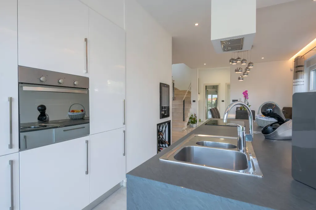 Villa in Premantura with Hydromassage Pool