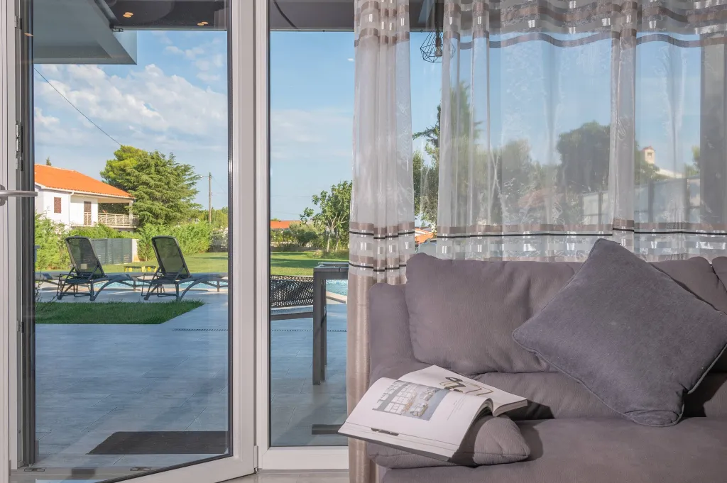 Villa in Premantura with Hydromassage Pool