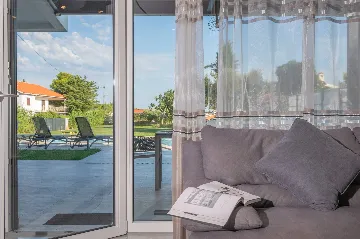 Villa in Premantura with Hydromassage Pool