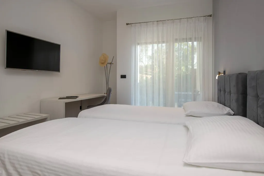 Villa in Premantura with Hydromassage Pool