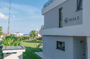 Villa in Premantura with Hydromassage Pool