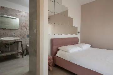 Villa in Premantura with Hydromassage Pool