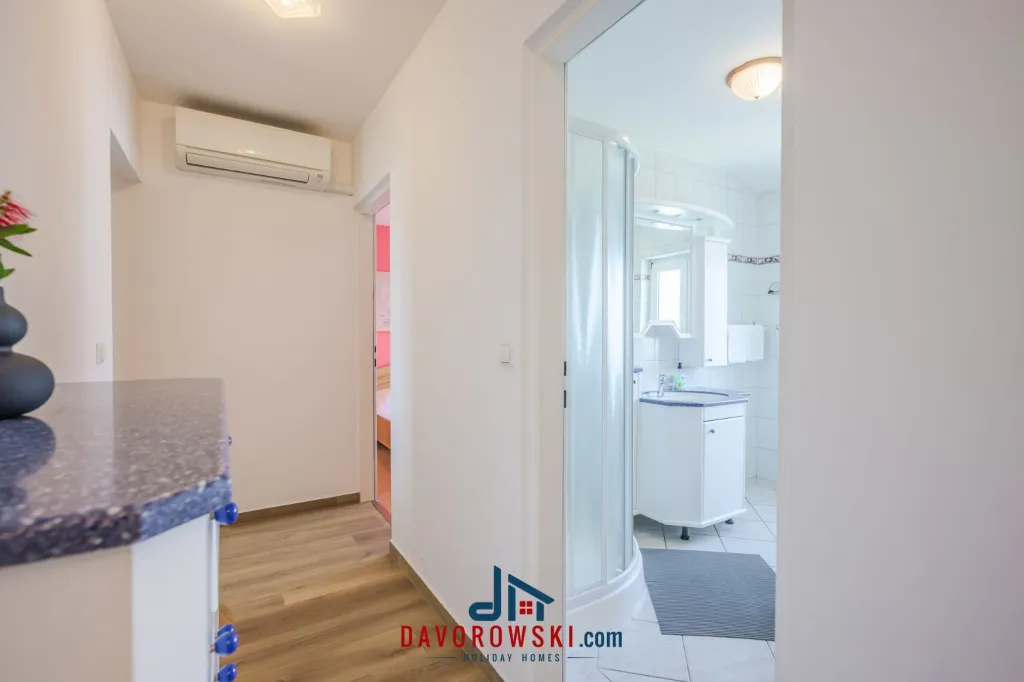 3-Bedroom Apartment with Sea View in Medulin