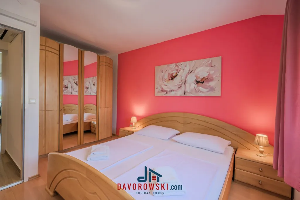 3-Bedroom Apartment with Sea View in Medulin