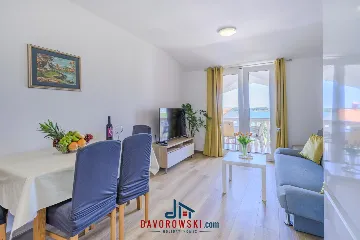 3-Bedroom Apartment with Sea View in Medulin