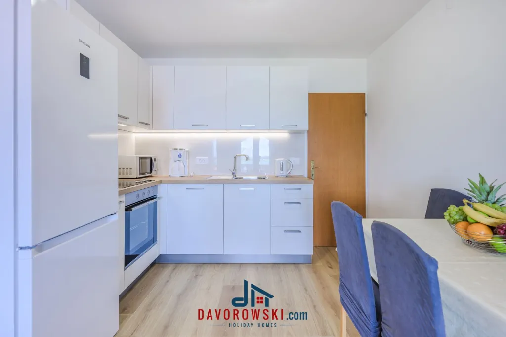 3-Bedroom Apartment with Sea View in Medulin
