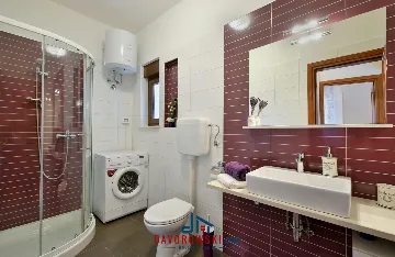 6-Guest Villa with Private Pool in Galižana