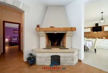 6-Guest Villa with Private Pool in Galižana