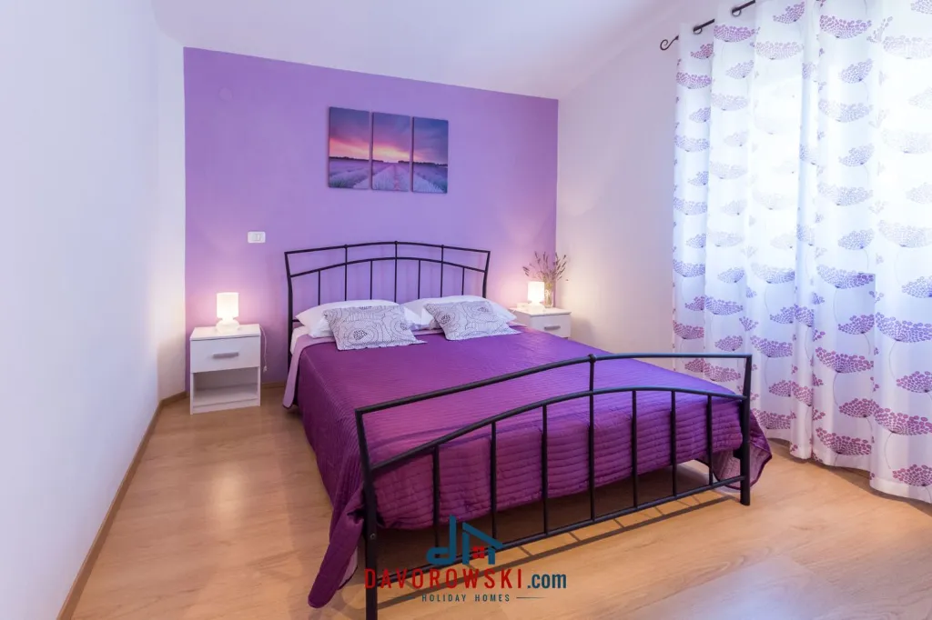 6-Guest Villa with Private Pool in Galižana