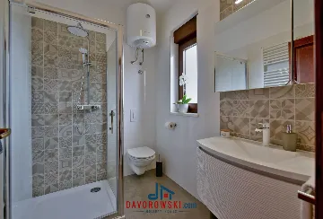 6-Guest Villa with Private Pool in Galižana