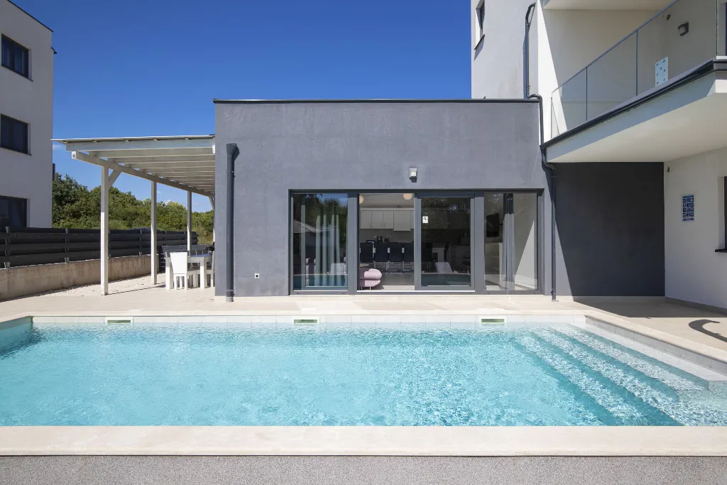 Pula Villa for 12 Guests with 50m² Pool