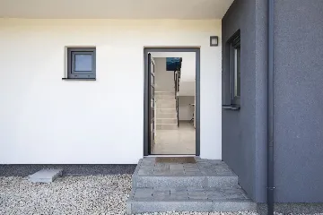 Pula Villa for 12 Guests with 50m² Pool